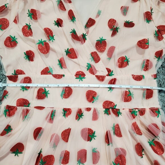 NWT Retro Stage 1950s Style Strawberry Lace Swing Dress - Medium - Picture 7 of 9